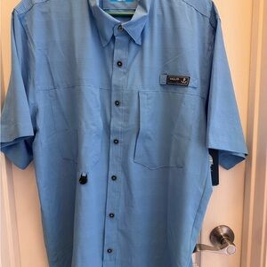 Magellan Outdoors Men's Light Blue Button Down Shirt
